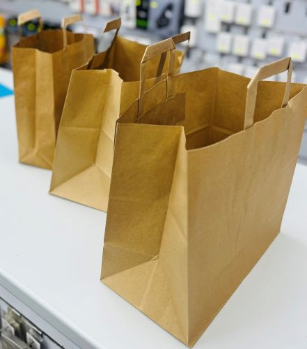 Tragetaschen Papiertüten braun Flachhenkel Papier Tüte Taschen 22x10x28 cm PT01